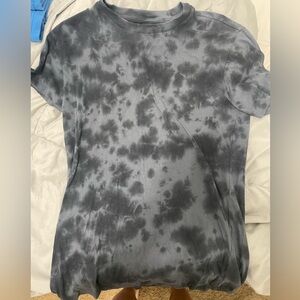 Grey and white tie dye shirt. size XS